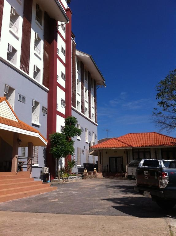 Studio Khon Kaen By Icheck Inn Luaran gambar