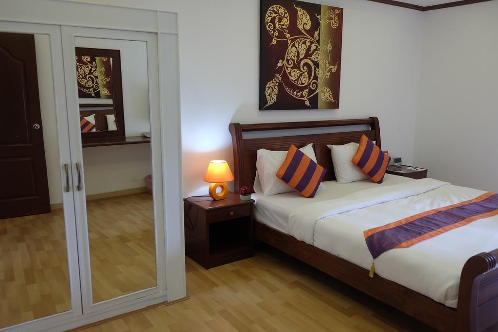 Studio Khon Kaen By Icheck Inn Luaran gambar
